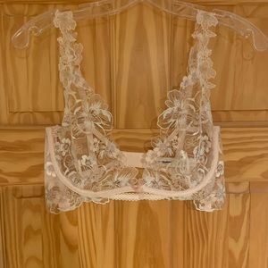 NWOT - Lace Sheer Bra - 34C